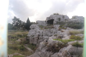 Park Archeologiczny z zewnątrz, Syrakuzy